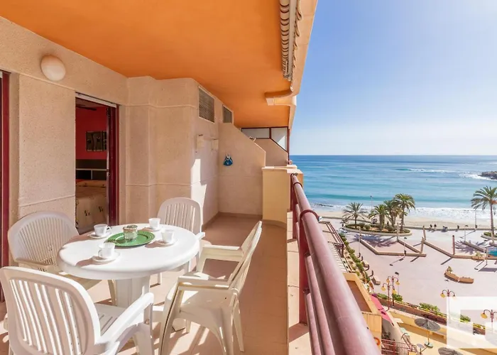 Zafiro 27b - Grupo Turis 卡尔佩